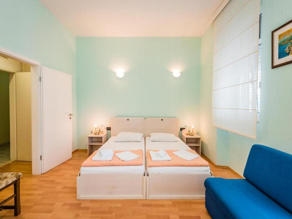 Guesthouse Aurora Trpanj Esterno foto