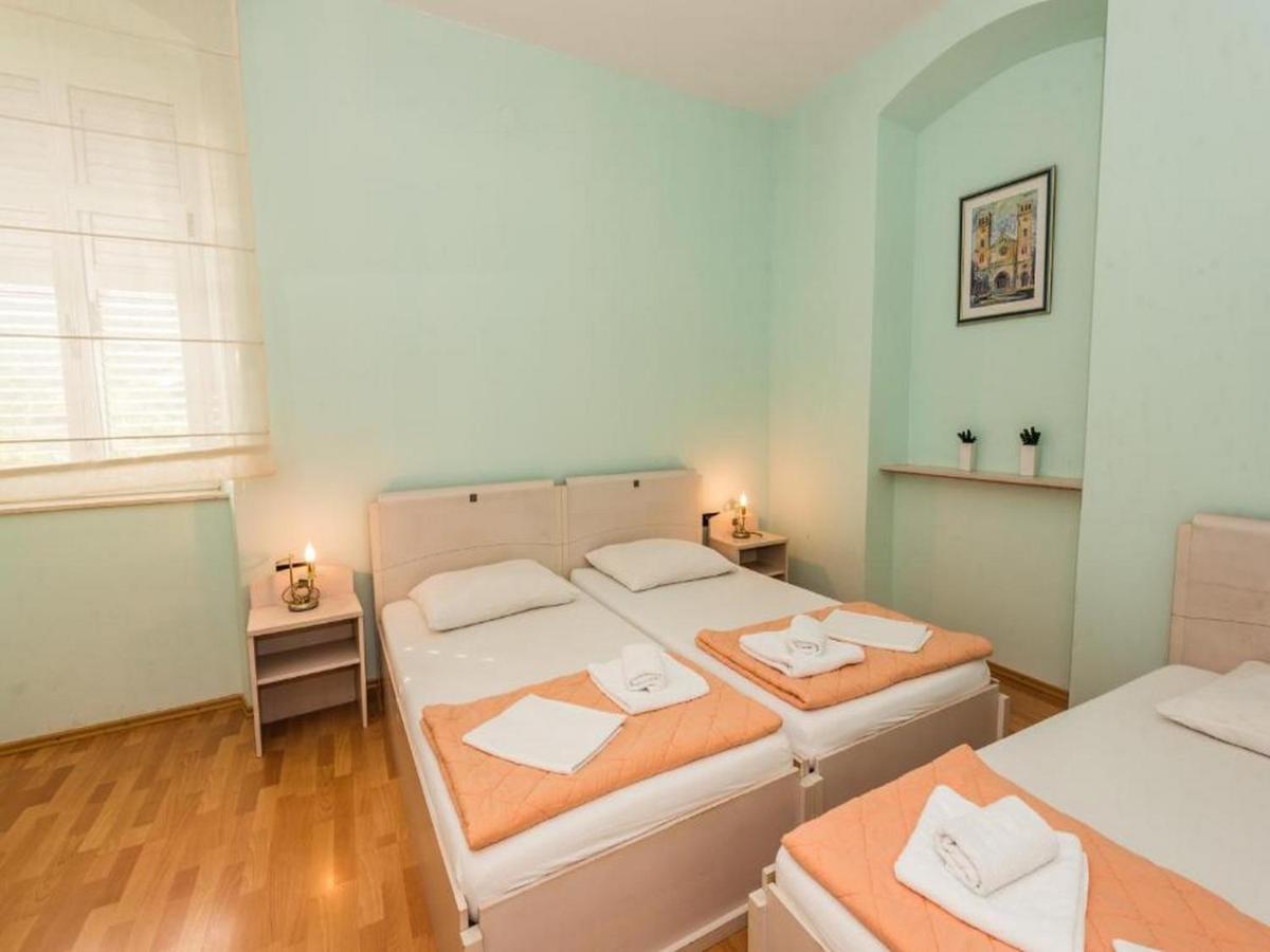 Guesthouse Aurora Trpanj Esterno foto
